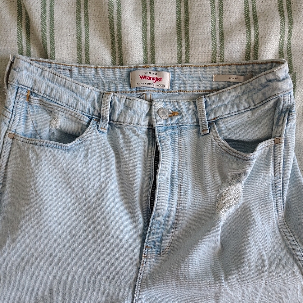 Wrangler Faded Blue Denim Jeans